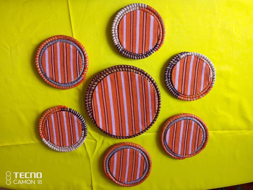 ENSEMBLE LAYUS DECORATIF